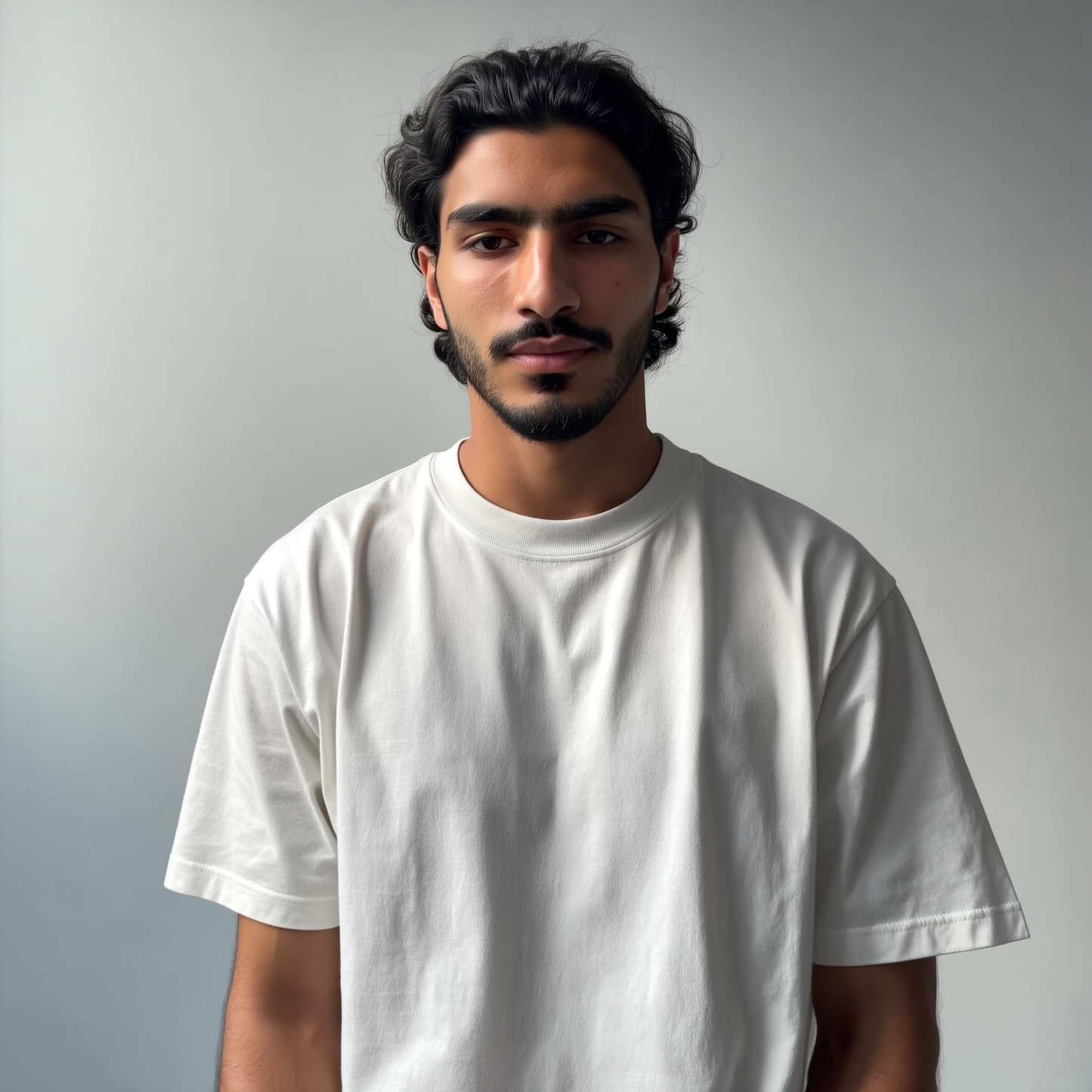 BELVIA ESSENTIAL TEE