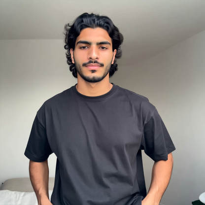 BELVIA ESSENTIAL TEE